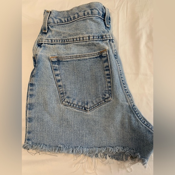 Vintage Wrangler Women's Light Blue Classic Jean Shorts - Picture 16 of 16